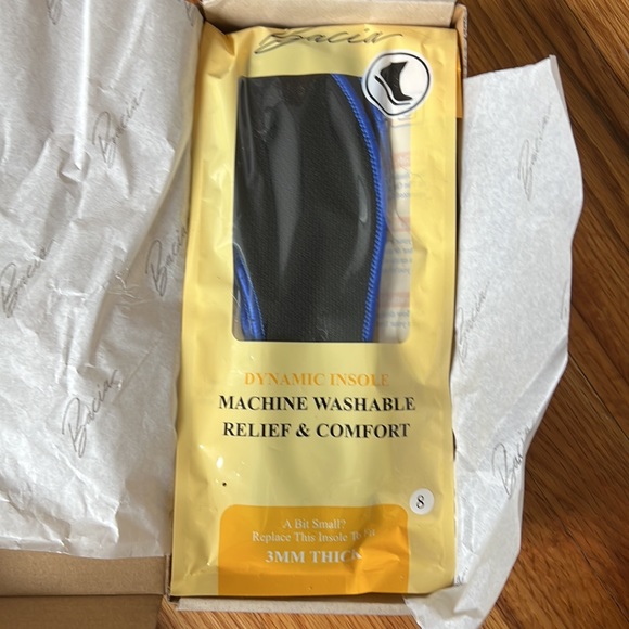 Nude flats - Picture 7 of 9